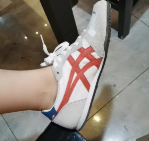 Giay Onitsuka Tiger Serrano 'White Red' 1183A237-102
