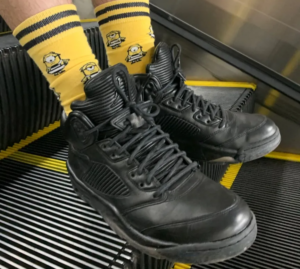 Giay Nike Air Jordan 5 Retro Premium 'Triple Black' 881432-010