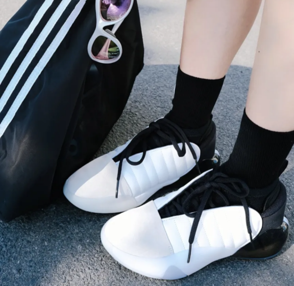 Giay Adidas Harden Vol. 7 'Stormtrooper' HQ3425