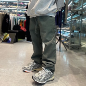 Giay New Balance INVINCIBLE x N.HOOLYWOOD x 1906R 'Grey Swan' M1906RNI