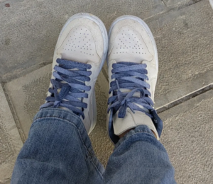 Alternative view of Giày Nike Air Jordan 1 Mid SE 'Sanddrift' DM9126-104