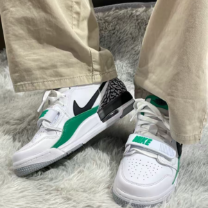 Giay Nike Air Jordan Legacy 312 'Pine Green' FN3407-101
