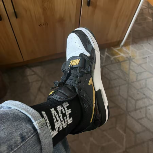 Giay Nike Air Jordan Legacy 312 Low GS 'Black Gold' CD9054-071