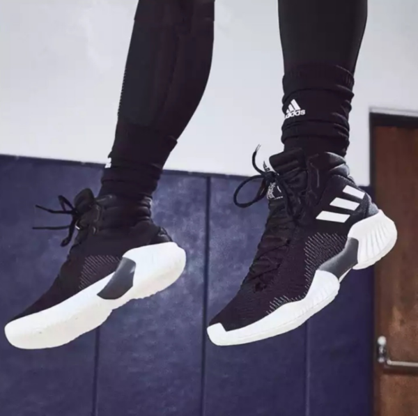 Giay Adidas Pro Bounce 2018 'Black White' FW5746