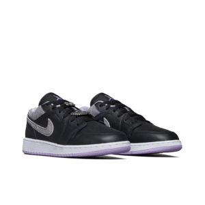 Giay Nike Air Jordan 1 Low 'Houndstooth' DH0570-015