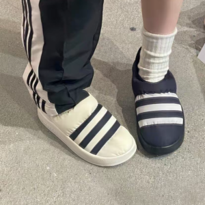 Giay Adidas Puffylette 'Off White Black' GY1593