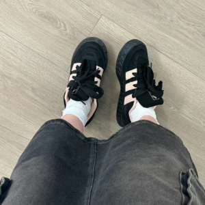 Giay Adidas Adimatic 'Core Black Pink Tint' GY2092