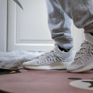 Giay Adidas Yeezy Boost 350 V2 CMPCT 'Slate Bone' H06519