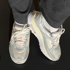 Giay Nike Air Max Bliss 'Light Silver Sail' FB7170-111