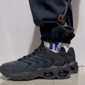 Giay Nike Air Max TW 'Black Anthracite' DQ3984-003