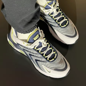 Giay Nike Air Max TW 'White Lemon Twist Navy' DQ3984-101