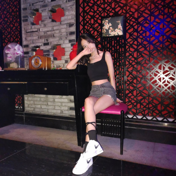 Giày Nike Air Force 1 Low GS 'Doodle Swoosh White Black' DM3177-100 - Ảnh 2