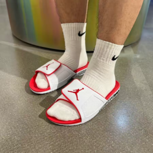 Dep Nike Air Jordan Hydro 3 'Fire Red' 854556-116