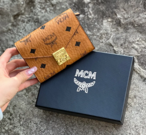 Vi MCM Wallet 3-Fold 'Brown' MYSAAPA02CO001