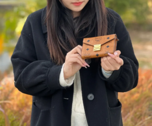 Vi MCM Wallet 3-Fold 'Brown' MYSAAPA02CO001