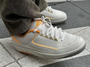 Giay Nike Air Jordan 2 Retro Low 'Craft Melon Tint' DV9956-118