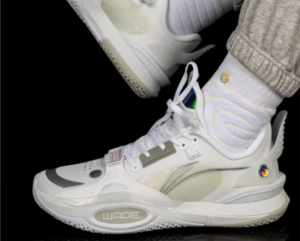 Giay Lining X Glare City 10 'White' ABAS019-6