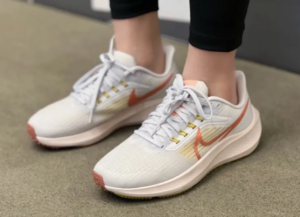 Giay Nike Air Zoom Pegasus 'Iris Whisper' DH4072-501