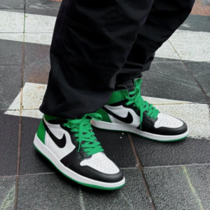 Giay Nike Air Jordan 1 Retro High OG 'Lucky Green' DZ5485-031