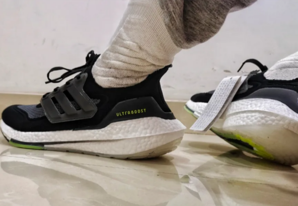 Giày Adidas UltraBoost 21 'Black Silver Metallic' FY0374 - Ảnh 3