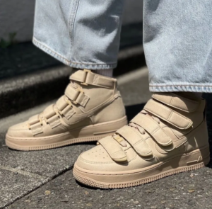 Alternative view of Giày Nike Air Force 1 High '07 SP 'Mushroom' DM7926-200