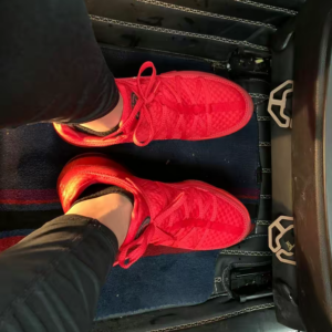 Giay Under Armour HOVR Phantom 2 'Red' 3024806-600