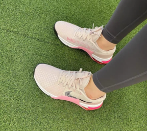Giay Nike Metcon 8 'Barely Rose' DO9327-600