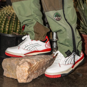 Giay Asics Gel Spotlyte Low 'White Red' 1203A233-100