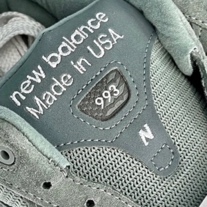 Giay New Balance Kith x 993 Made in USA 'Pistachio' MR993KH1