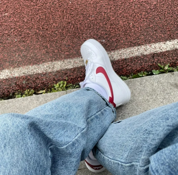 Giay Nike Air Force 1 Low 'White Team Red' CZ0326-100