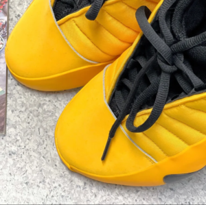 Giay Adidas Harden Vol 7 'Yellow' HQ3445