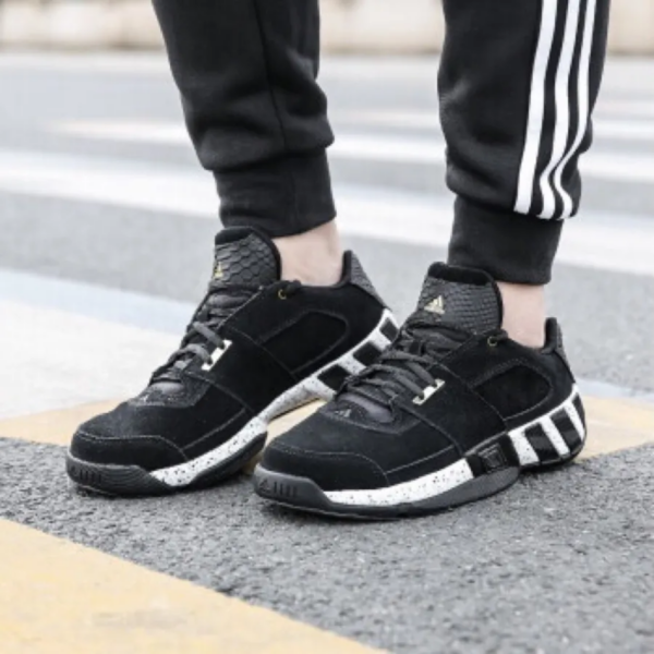 Giay Adidas Regulate 'Black' CG5278
