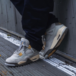 Giay Nike Air Jordan 4 Retro SE GS 'Craft' DV2262-021