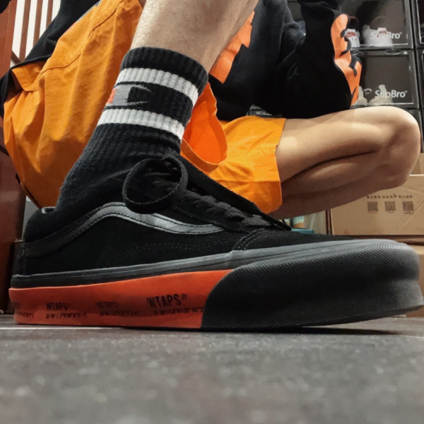 Giày Vans WTAPS x Old Skool LX 'Black Orange' VN0A4P3X20E - Ảnh 5