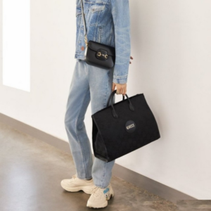 Alternative view of Giày Gucci Wmns Rhyton x Disney 'Donald Duck' 646506-DRW00-9522