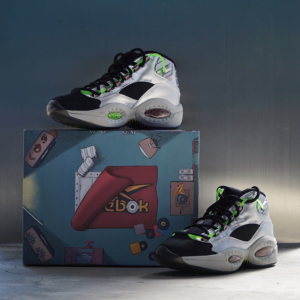 Giay Reebok Illumination's Minions x Question Mid 'Gru's Lab' FW7548