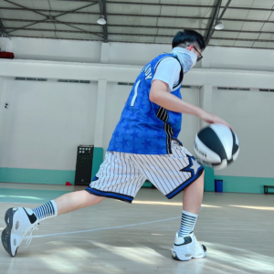 Giay Reebok Question Mid 'Respect My Shine' EF7599