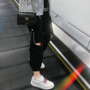 Alternative view of Giày Alexander McQueen Wmns Oversized Sneaker 'White Violet' 650791 WHZ4N 9104