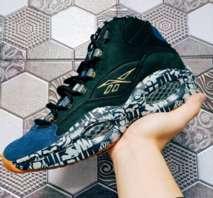 Giay Reebok Question Mid 'Iverson Classic' FX4991