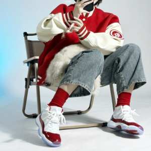 Giay Nike Air Jordan 11 Retro 'Cherry' 378038-116