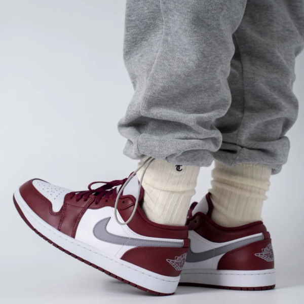 Giày Nike Air Jordan 1 Low 'White Bordeaux' 553558-615 - Ảnh 4