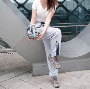 Alternative view of Giày New Balance 2002R OG 'Light Grey' ML2002RA