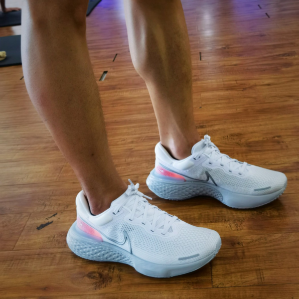 Giày Nike ZoomX Invincible Run Flyknit 'White Metallic Silver' CT2228-102 - Ảnh 3