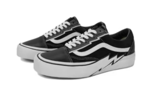 Giay Vans Vault Old Skool Bolt LX 'Mastermind World' VN0007PRBLK1