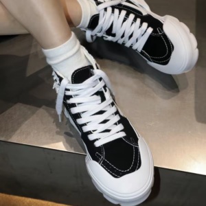 Giay Vans Sk8-Hi Tapered Modular x Sandy Liang 'Black' VN0A7Q5TB7C