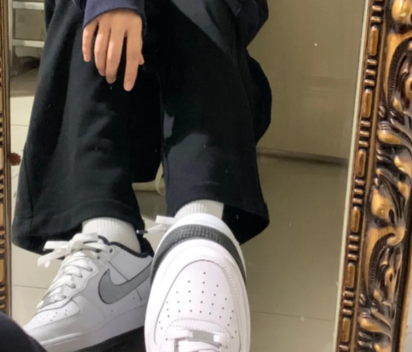 Giày Nike Air Force 1 '07 LV8 'White Wolf Grey' DC8873-101 - Ảnh 7