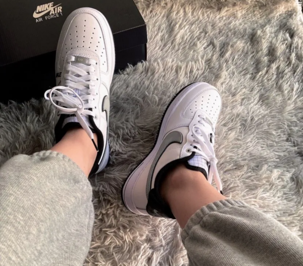 Giày Nike Air Force 1 '07 LV8 'White Wolf Grey' DC8873-101 - Ảnh 4