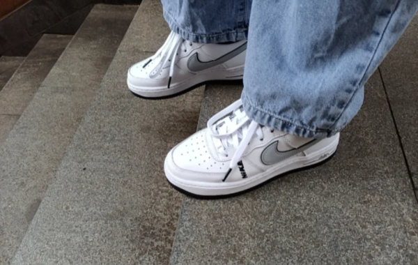 Giày Nike Air Force 1 '07 LV8 'White Wolf Grey' DC8873-101 - Ảnh 8