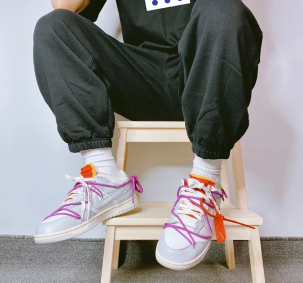 Giày Nike Off-White x Dunk Low 'Lot 45 Of 50' DM1602-101 - Ảnh 2