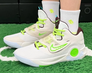 Giay Nike KD Trey 5 X 'Wolf Grey Volt Crimson' DJ7554-014